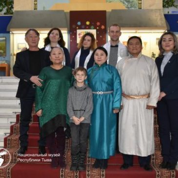 Родные Валерия Халилова посетили Национальный музей Тувы