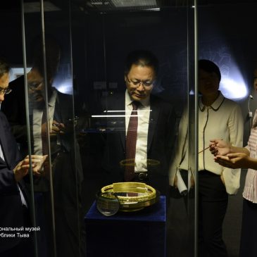 Делегация из Синьцзян-Уйгурского автономного района КНР побывала в музее