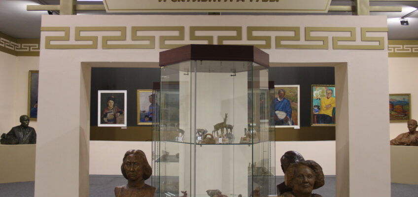 Открытие выставки «Изобразительное искусство и скульптура Тувы»