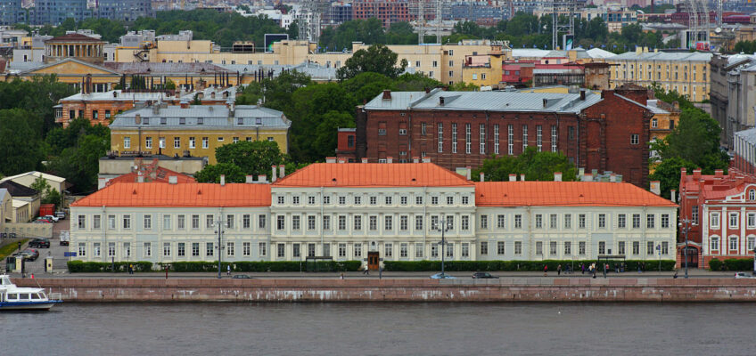 Музееведы Тувы – выпускники Ленинградского (Санкт-Петербургского) университета