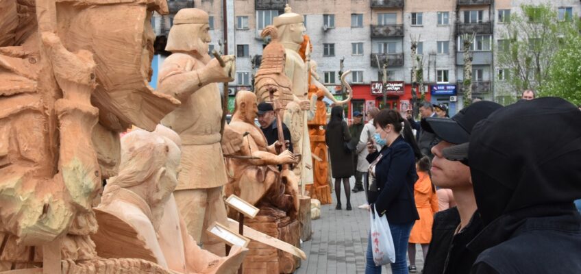 В Кызыле пройдет конкурс резьбы по дереву «Уран балды»