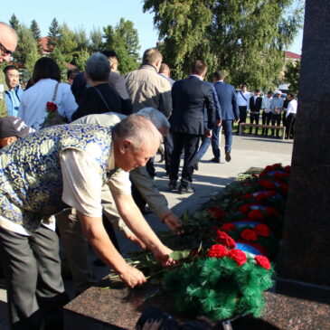 Вчера в Туве отметили День исторической памяти и чести добровольцев Тувинской Народной Республики