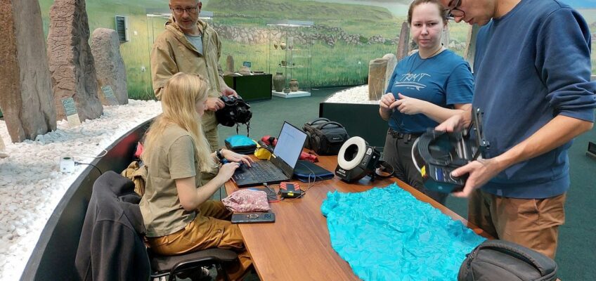 Электронный каталог древних изваяний в 3D-формате составляют археологи АлтГУ по итогам экспедиции в Тыву