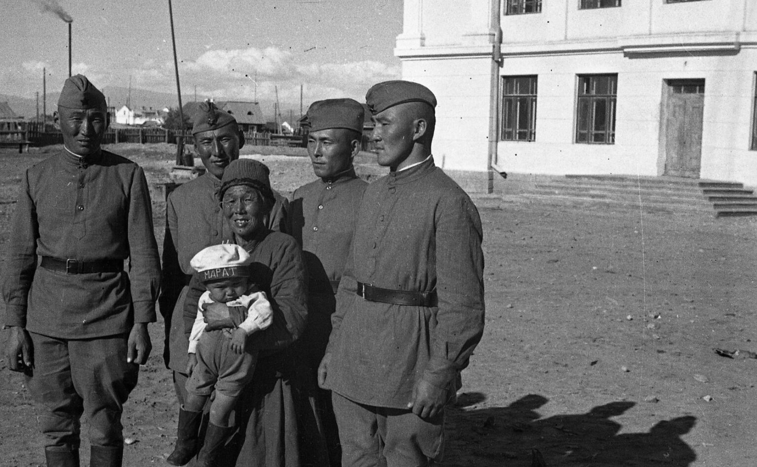 Тувинские добровольцы в великой отечественной войне презентация